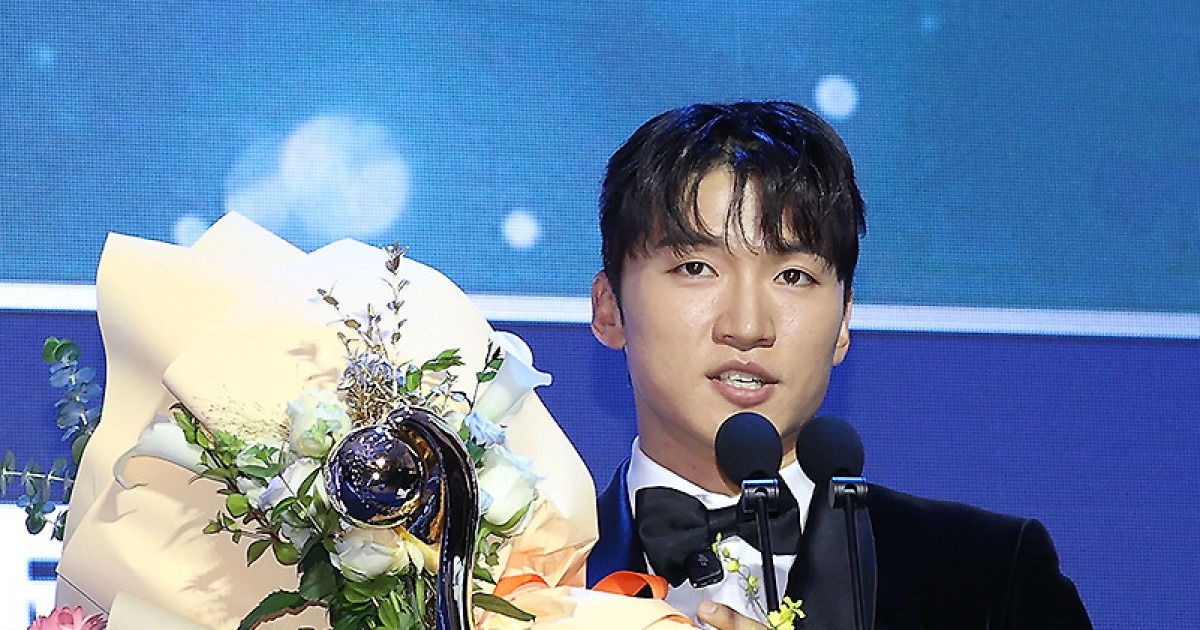 "(신)민재 희생 고맙고, (임)찬규 ERA 1위 해라!"…LG맨 박해민, 이렇게 외친 이유는?