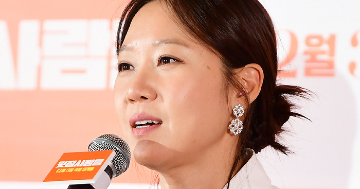 ‘윗집사람들’ 공효진 “신혼이라 권태 부부 역할 힘들었다”