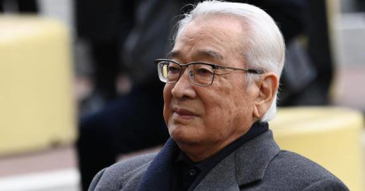 고인을 추모하는 조문 관련 이미지