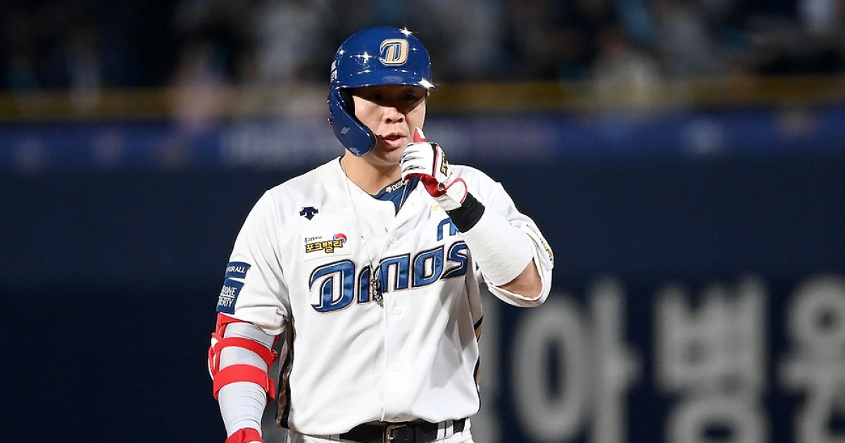 강민호 FA 협상 난항? 삼성, 'KS 우승 포수' 3R 지명권 트레이드 영입→"박세혁 좌타 희소성에 장타·수비 겸비"