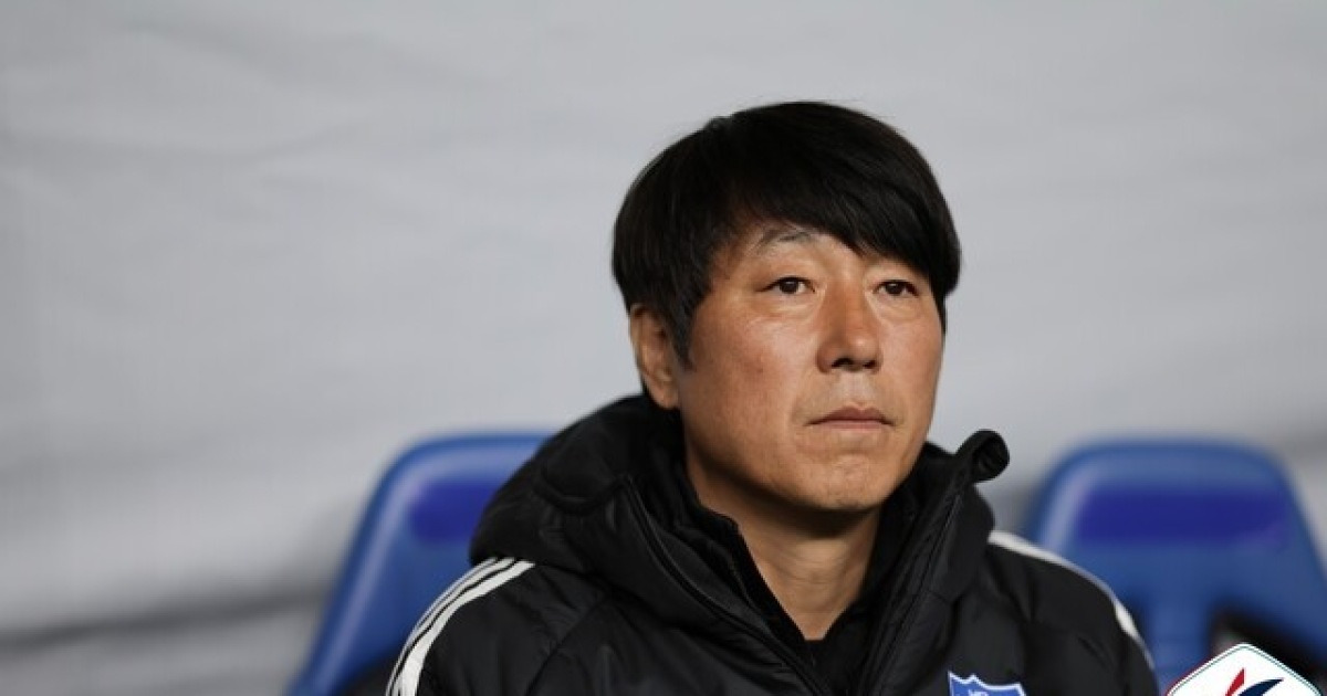 [BE.현장] "총력전 안 한 이유는 제주전 때문"… 노상래 감독대행의 '전략적 교체 지연', "제주는 비겨도 된다는 계산할 것"