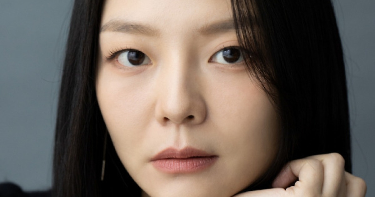 ‘신이랑 법률사무소’ 이솜, 변호사 변신