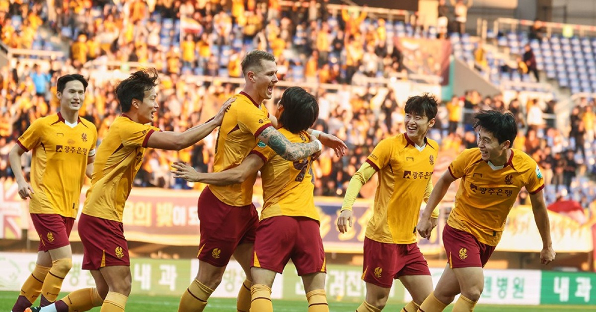 광주FC, “‘15승 목표 달성’ 축포를 쏘자”