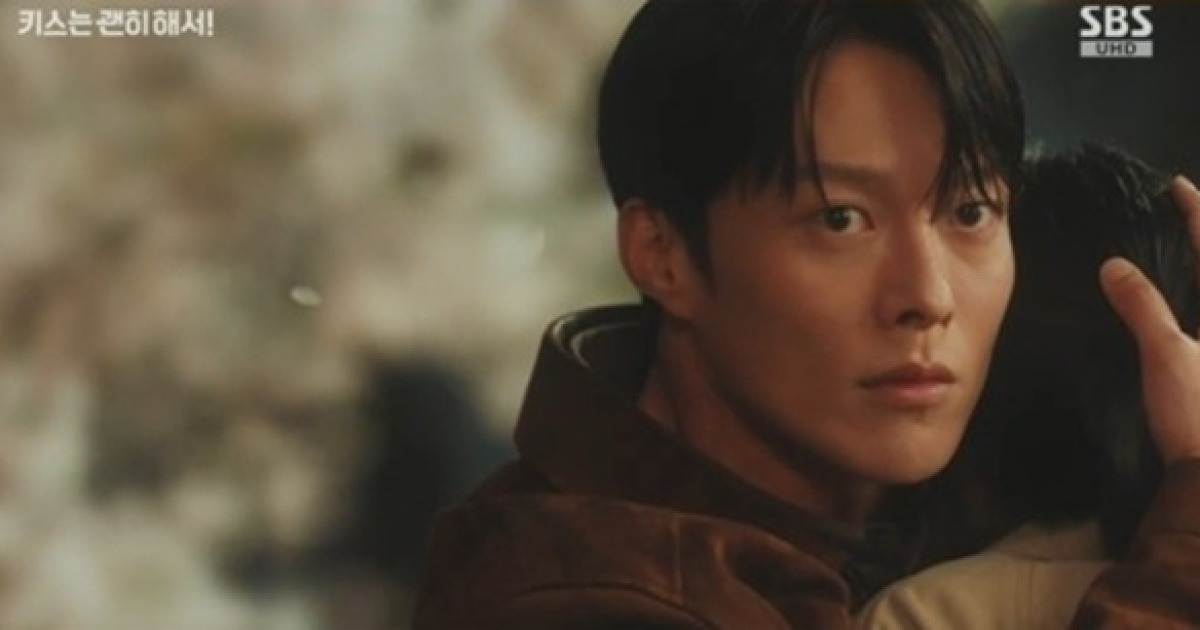 '키스는 괜히 해서!' 장기용, 안은진 지켜준 흑기사 엔딩 '심쿵'...시청률 5.9% [종합]