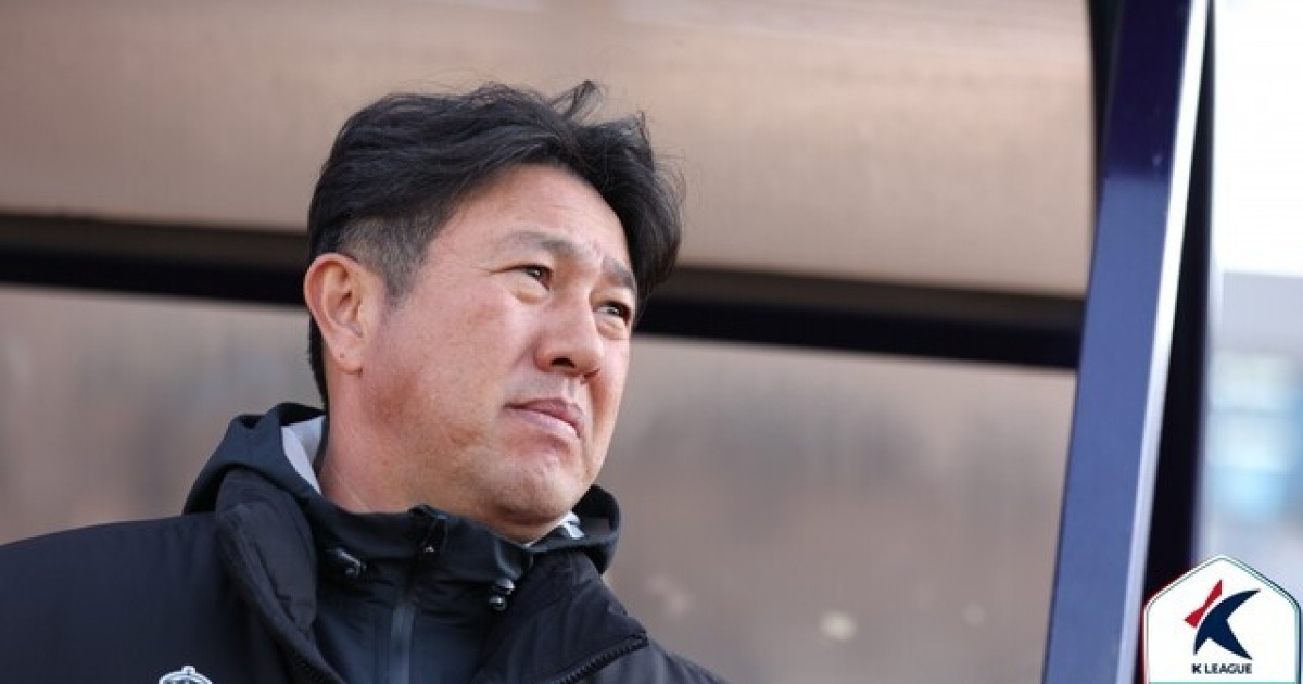 [BE.현장] 10G 무패 제동, 승격 첫 스텝서 미끌… 시즌 마감한 서울 E 김도균 감독, "스스로 공부 많이 된 시즌"