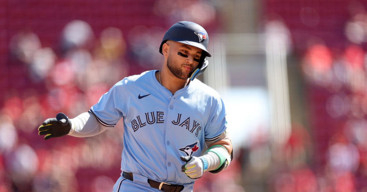 시즈 품은 토론토의 다음 행보는? MLB.com “터커와 비셋 중 비셋 선택할 것” 전망