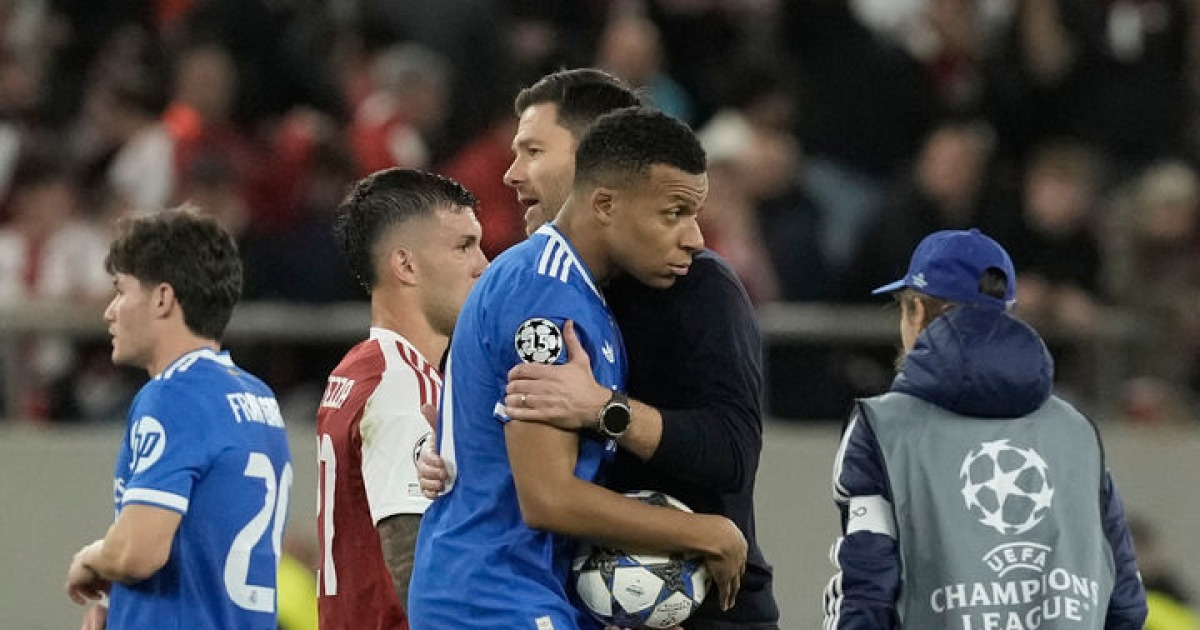 음바페, 6분42초 만에 해트트릭…UCL 역대 '최단 시간 2위'