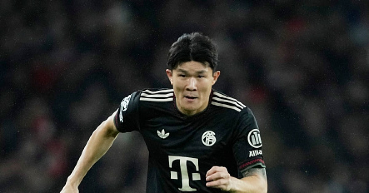'패배 짙어지자' 투입된 '벤치 자원' 김민재... 바이에른, 아스날에 UCL 첫 패배→1위 자리 내줘
