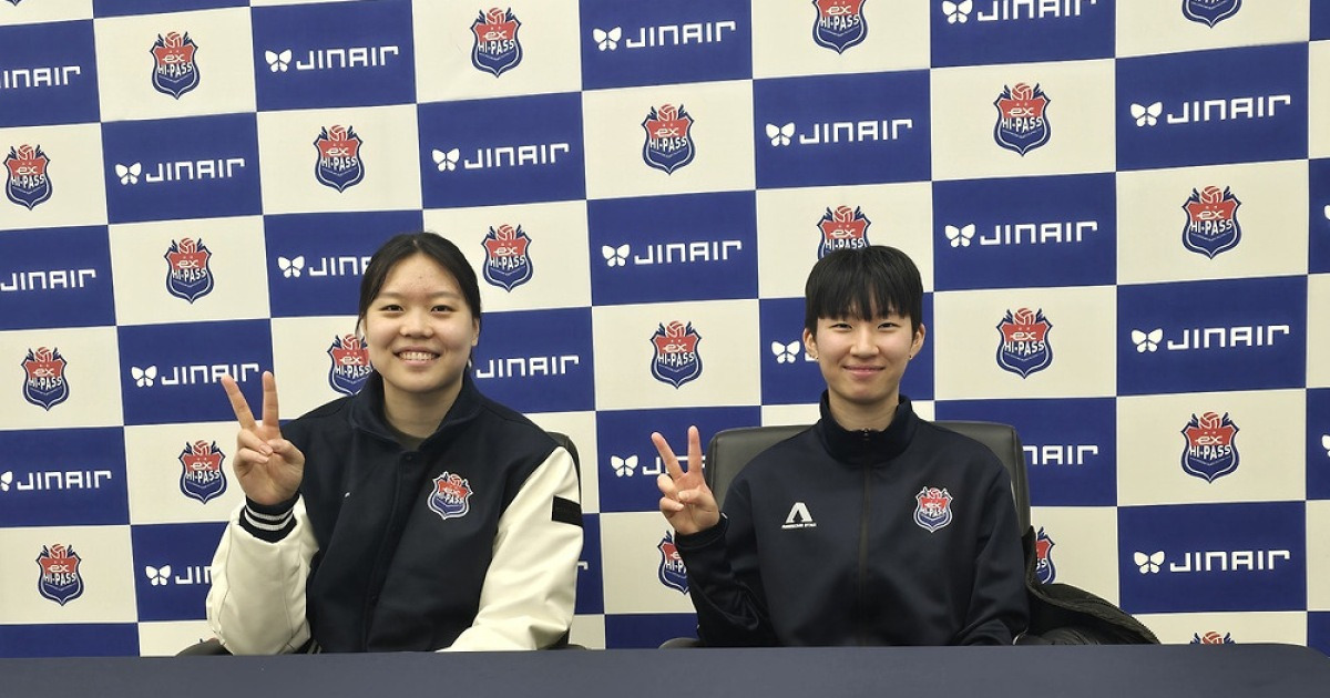 도로공사 선수단 감기 ‘진원지’ 김세인, 27일 페퍼전에선 타나차 부상 공백을 지워내며 10연승 이끈 ‘해피 바이러스’가 됐다 [남정훈의 오버 더 네트]