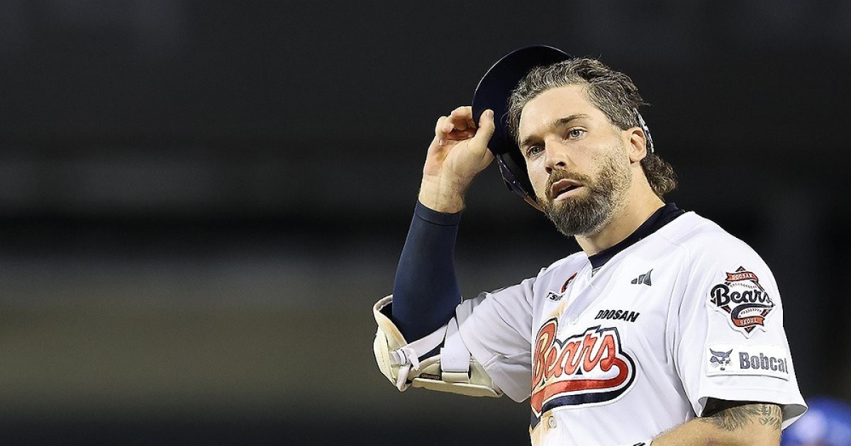 케이브, 두산과 재계약 실패…보류권 규정에는 서운함 표해