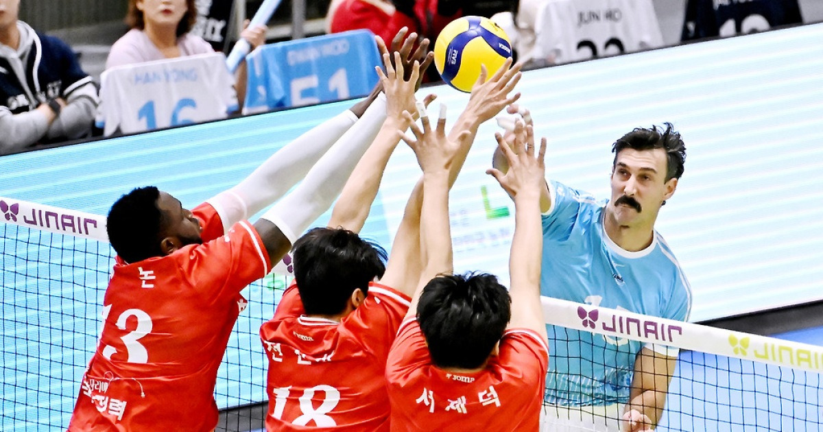 V리그 남자부 선두 대한항공, 한국전력 잡고 파죽의 8연승