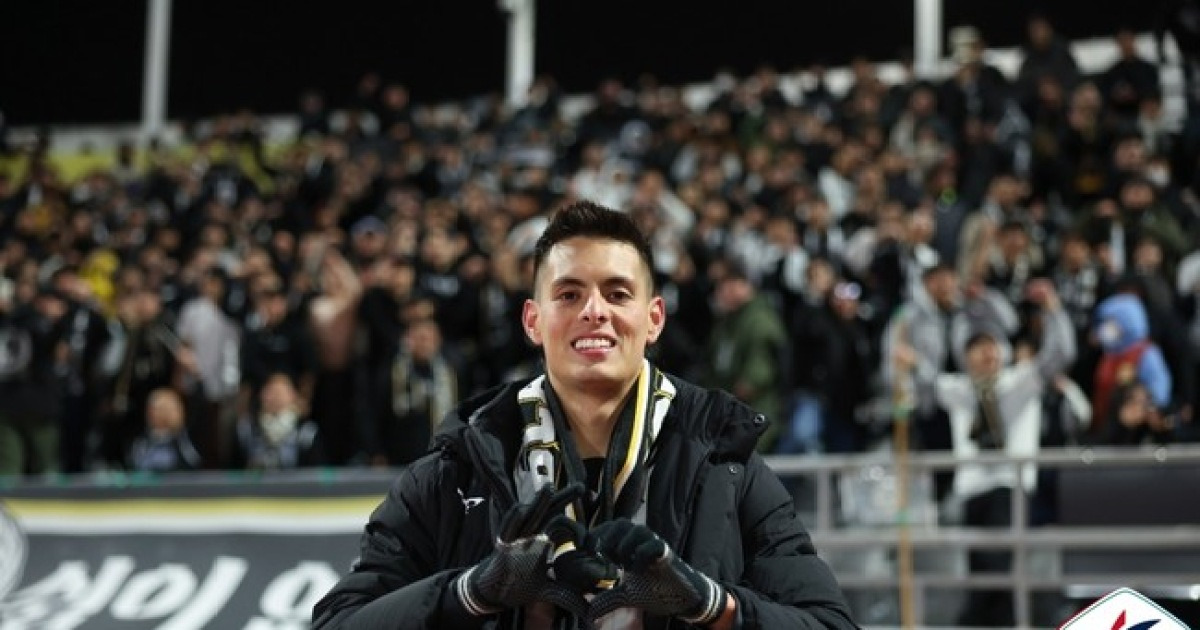 [K리그2 포인트] '기적의 6연승' 성남, 플레이오프 진출…과제는 '후이즈 공백'