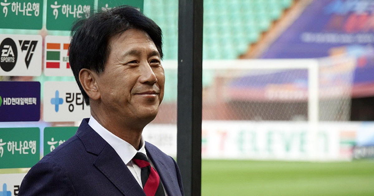 “끝날 때까지 끝난 건 아냐” ‘막판 뒤집기 득점왕 도전’ 이호재···박태하 감독 “리그 최종전도 선발 출격” [MK인터뷰]