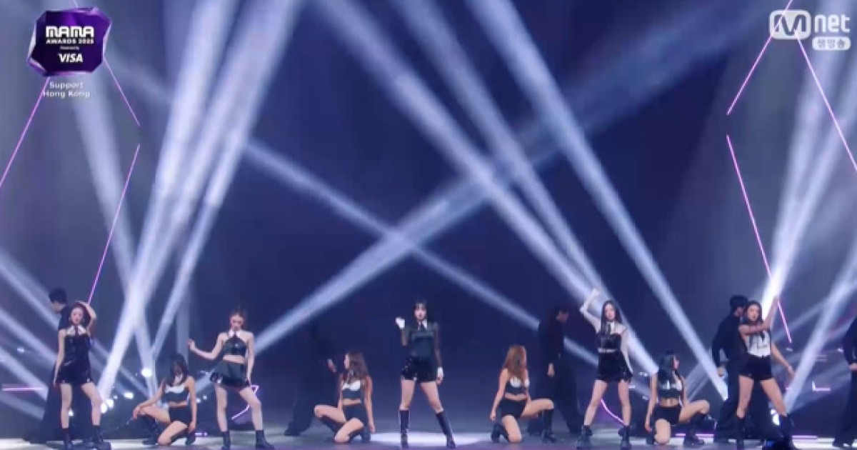 미야오, 홍콩 화재 참사에 ‘버닝 업’ 가사 지웠다‥가사 수정+불꽃도 無[2025 MAMA]