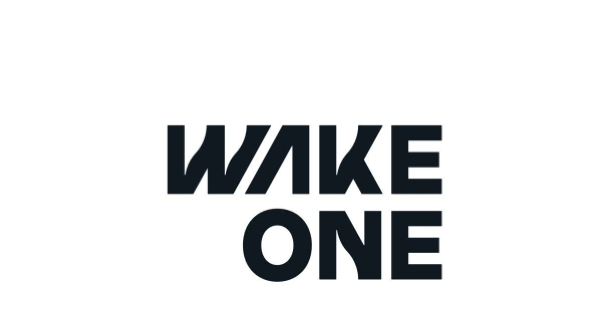 제로베이스원 소속사 웨이크원, 홍콩 화재 참사 애도…100만 홍콩달러 기부