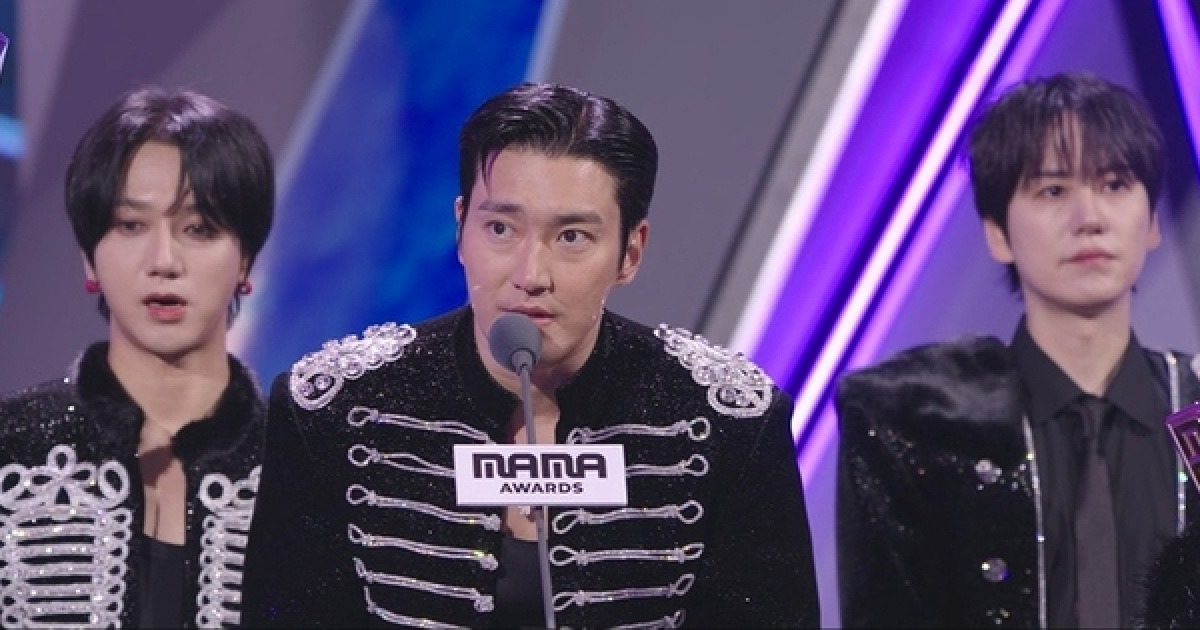 Super Junior on Winning the Inspiring Achievement Award, 'Being together for 20 years is a miracle' [2025 MAMA]