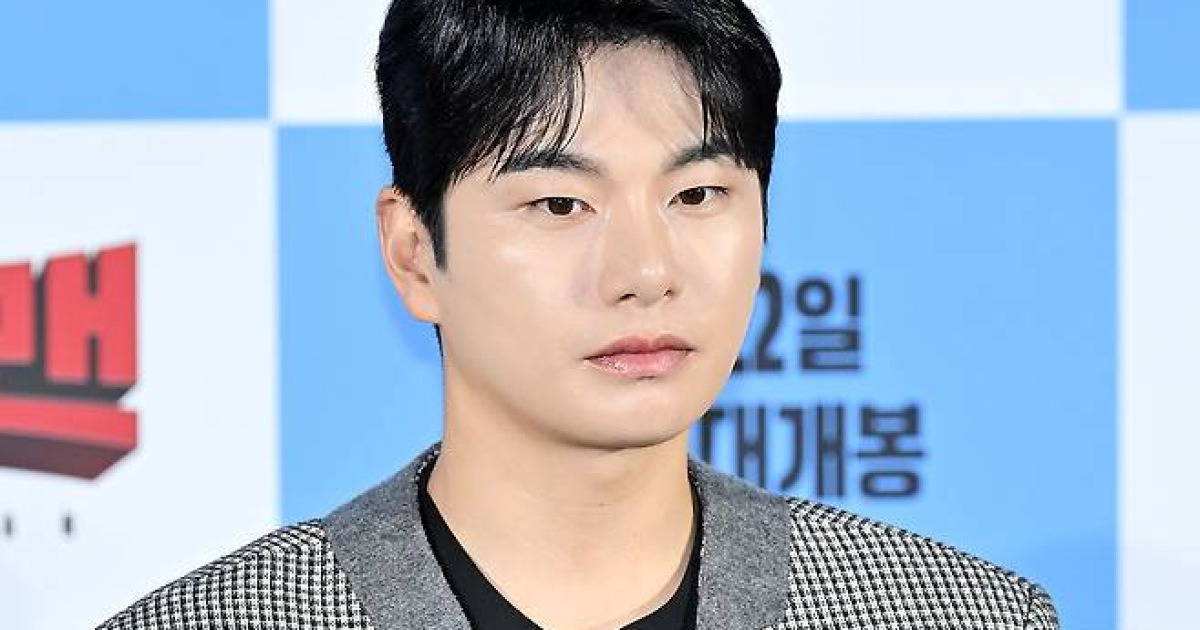 이이경, '하차 통보' 부른 이미지 회복할까…본격 수사+'10억 요구' 공모 정황 [엑's 이슈]