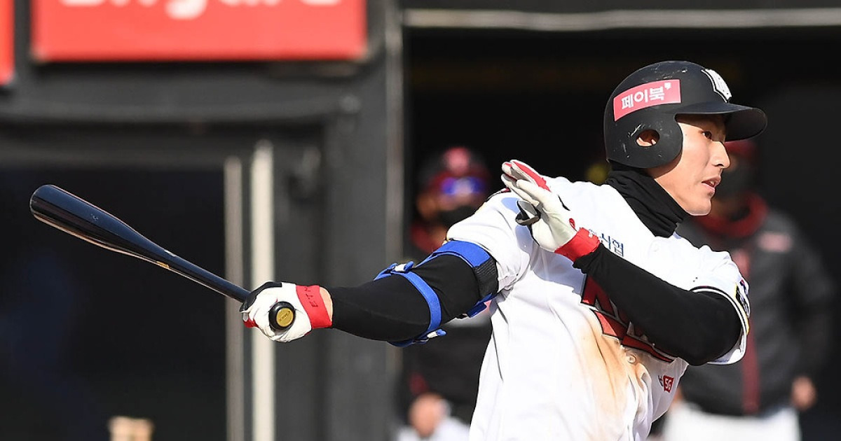 KT 칼바람, 13명 대규모 방출 통보…'김기태 아들' 김건형 현역 은퇴 결정