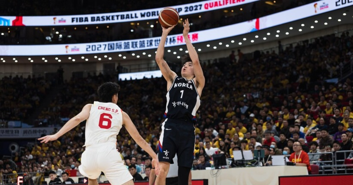 [정지욱의 스토리텔러] ‘이충희, 허재 다넘었다’ 중국전 33점, 이제 이현중이 역대 최고다