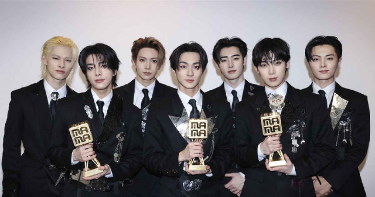 경건한 추모 속…‘2025 MAMA’ 엔하이픈·로제 대상