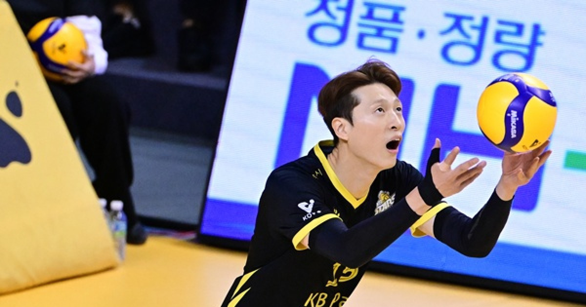 '우상조 결승 서브에이스' KB손해보험, 풀세트 접전 끝에 현대캐피탈 제압