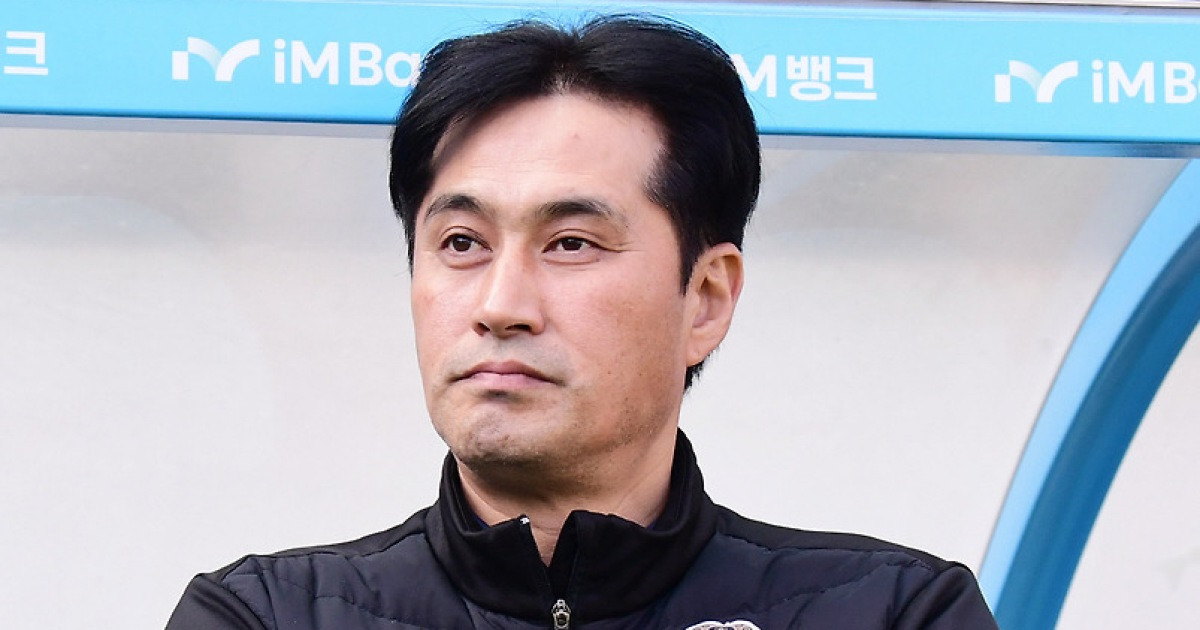 더 강한 안양으로 돌아올 준비 승격팀, 그 이상을 보여준 유병훈 감독과 안양...선수 구성-내년 전략 준비 중[현장 기자회견]