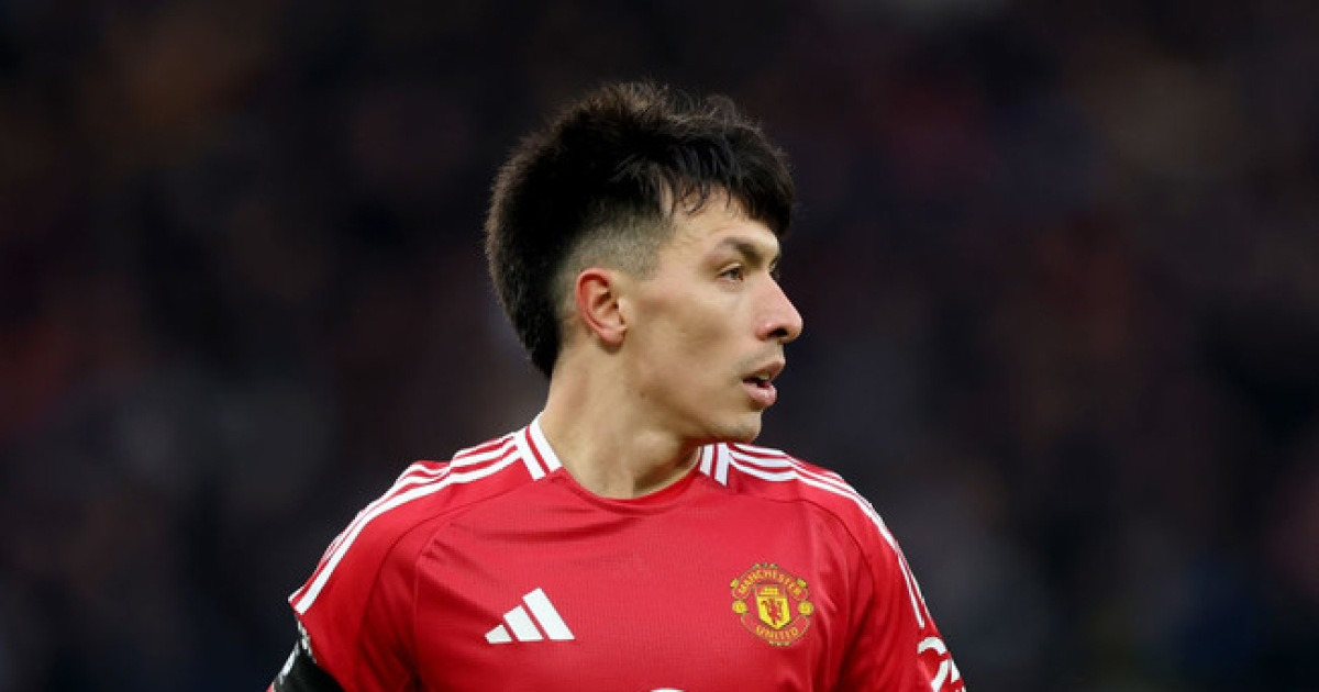 '3경기 무승' 위기의 맨유 구하러 '도살자'가 나타났다...10개월 만의 복귀 눈앞