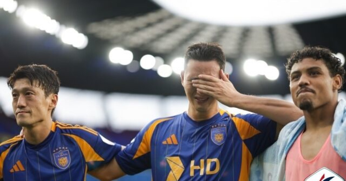 "신태용 감독의 폭력이라고 생각한 순간 너무 많았다"…울산 수비수 정승현 폭로