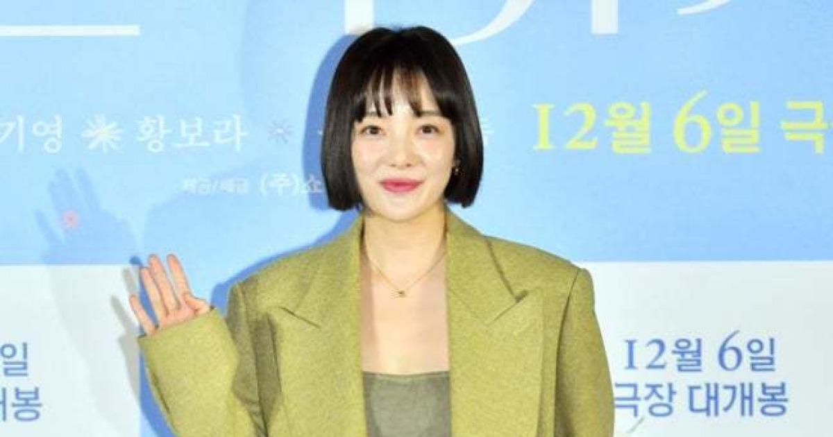 황보라, ‘오늘 결혼’ 함은정 6000만 원짜리 드레스 봤네…“웃긴 하정우 축사”