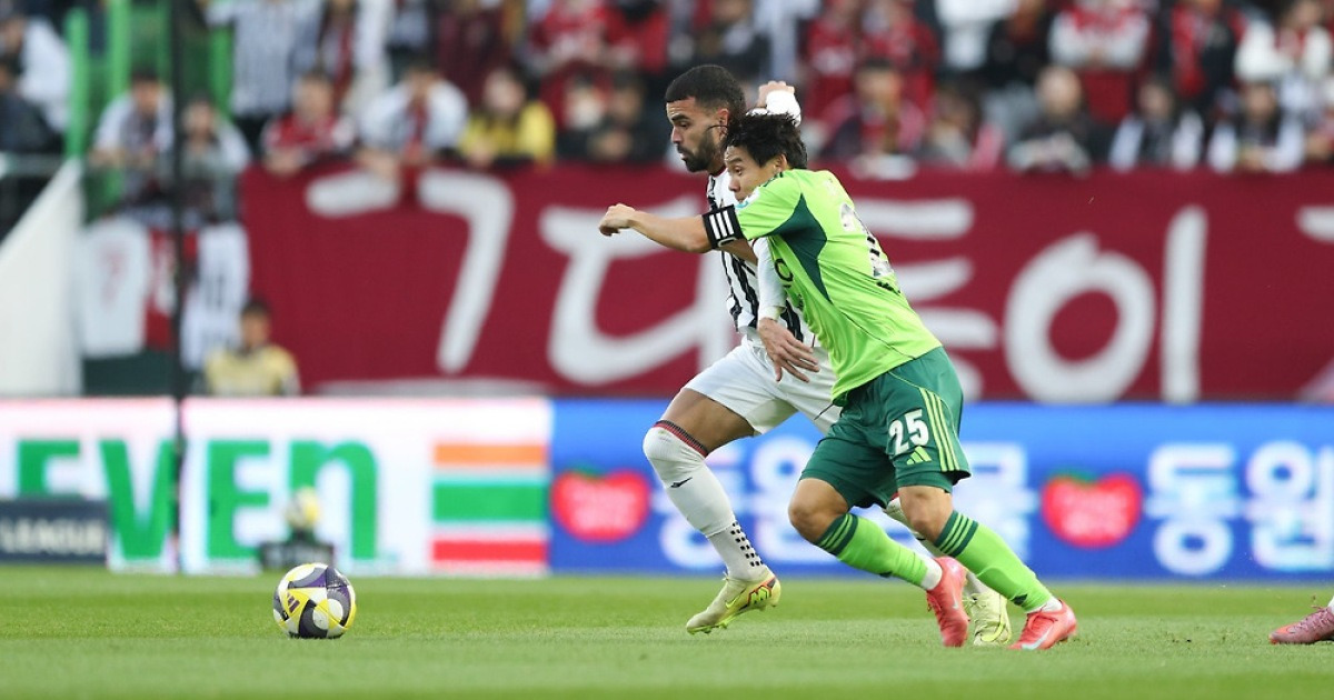 챔피언 전북의 ‘유종의 미’, K리그1 파이널A 팀들의 최종순위도 가려져…다음달 6일 광주-전북의 코리아컵 결승에 따라 좌우될 광주와 강원의 ACL2 진출 여부