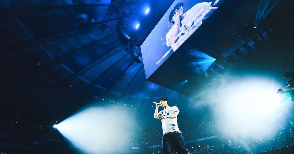 우즈 “‘드라우닝’ 꽤나 고마운 곡, 들으러오신 분 많을 것”