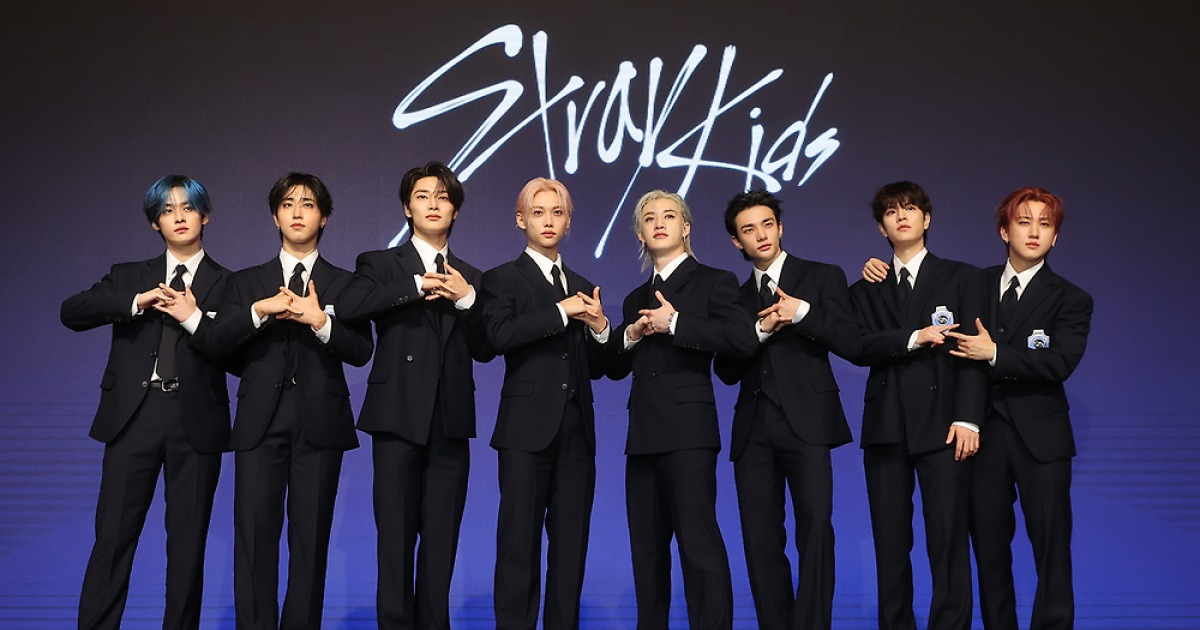 스트레이 키즈, 또 새로운 역사…'빌보드 200' 앨범 차트 8개 앨범 연속 1위라니