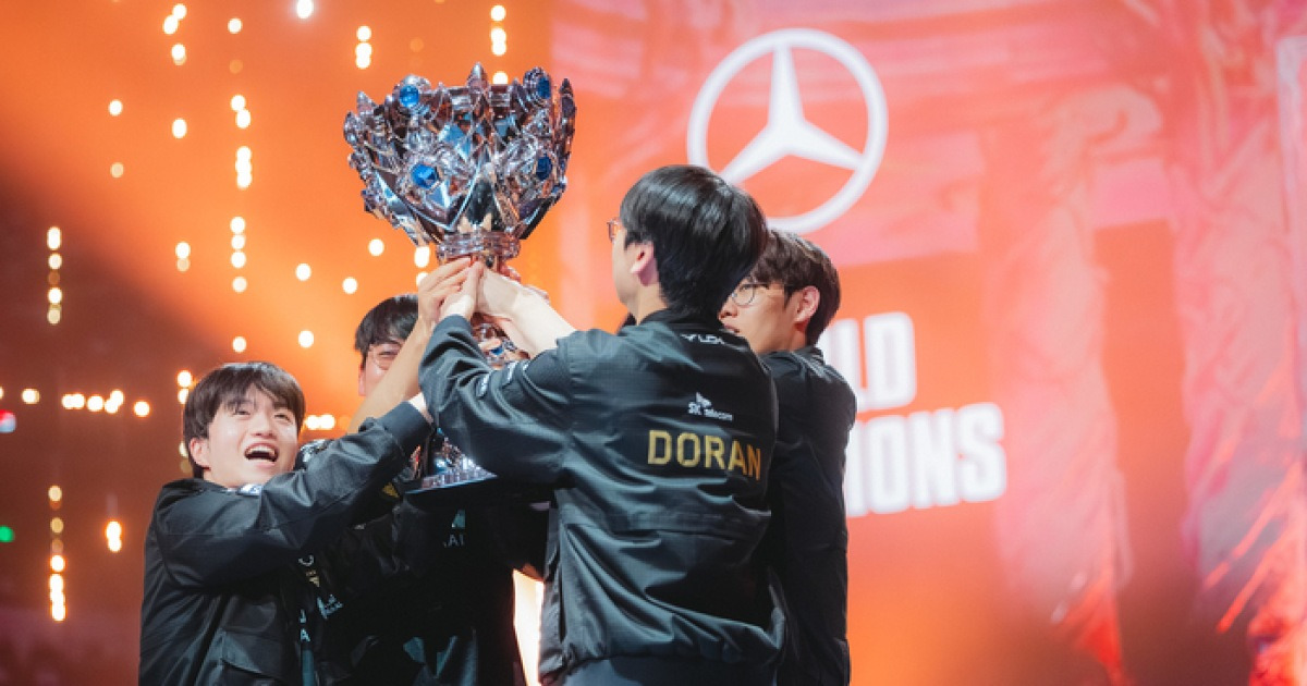 “2025 LCK 한 해를 한눈에”…‘눈물·환호·우승’ LCK 사진전, 롤파크서 열린다