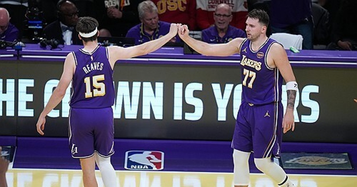 '누가 막을래?' 돈치치-리브스가 또 폭발했다... 레이커스, 파죽의 7연승 달성