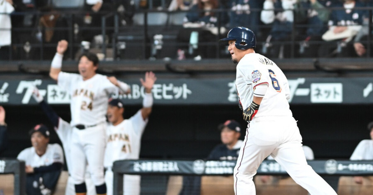 '후배 폭행' 불명예 이적→홈런으로 친정에 은퇴 신고식 "훈련 전혀 안 했는데, 몸이 기억했다"