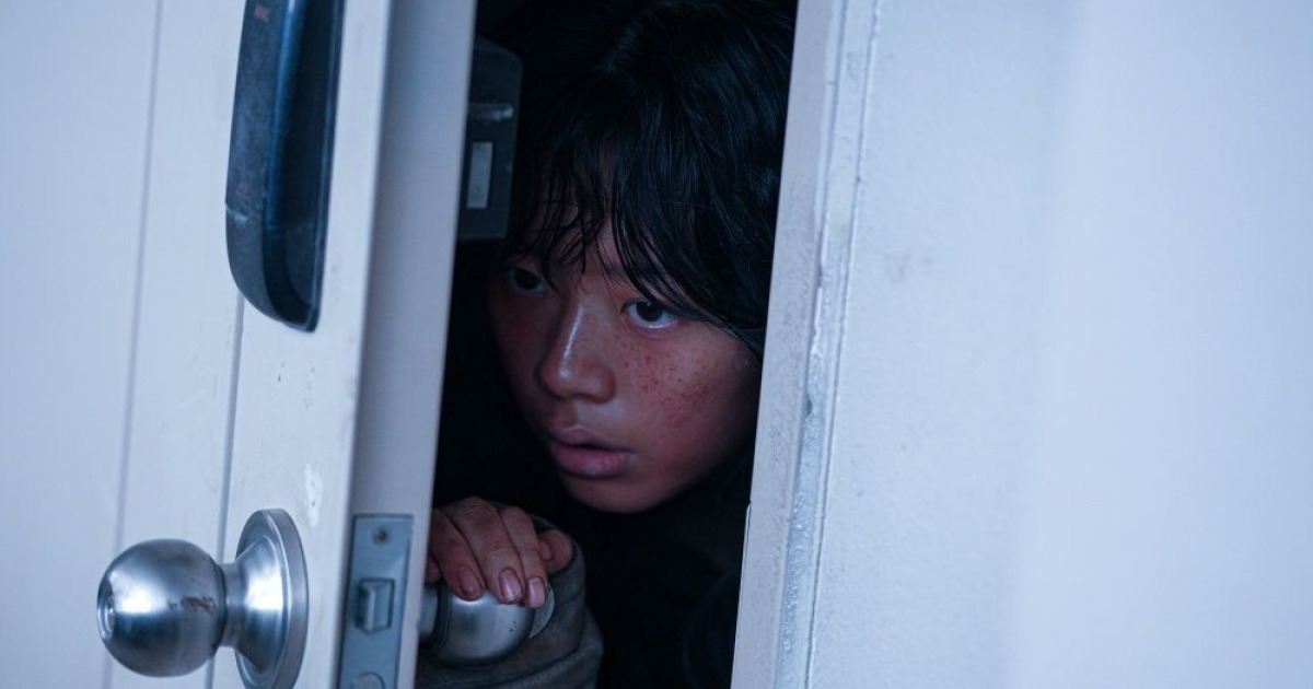 "스스로 어른이 돼야 한다"…멸망한 세상 속 10대들의 생존 거래 ('콘크리트 마켓') [종합]