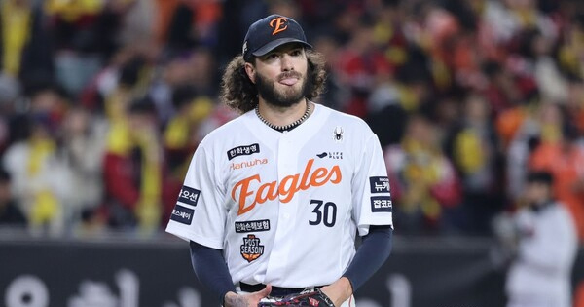 '초대박이 보인다' MLB.com "폰세, 3년 최대 4000만달러 계약 가능"