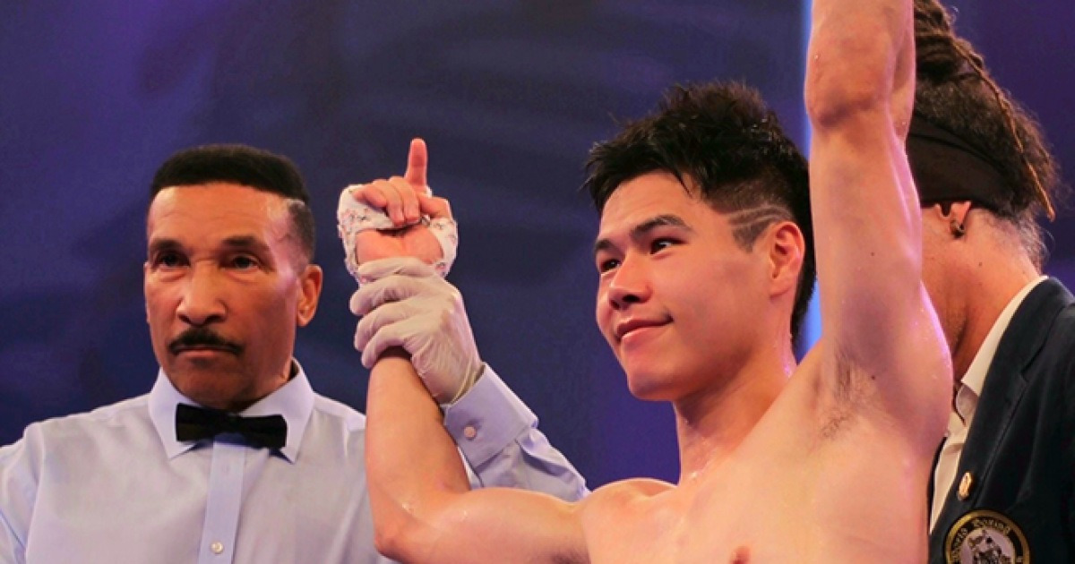 복싱 김예준 세계타이틀도전자 제압…영국신문 주목