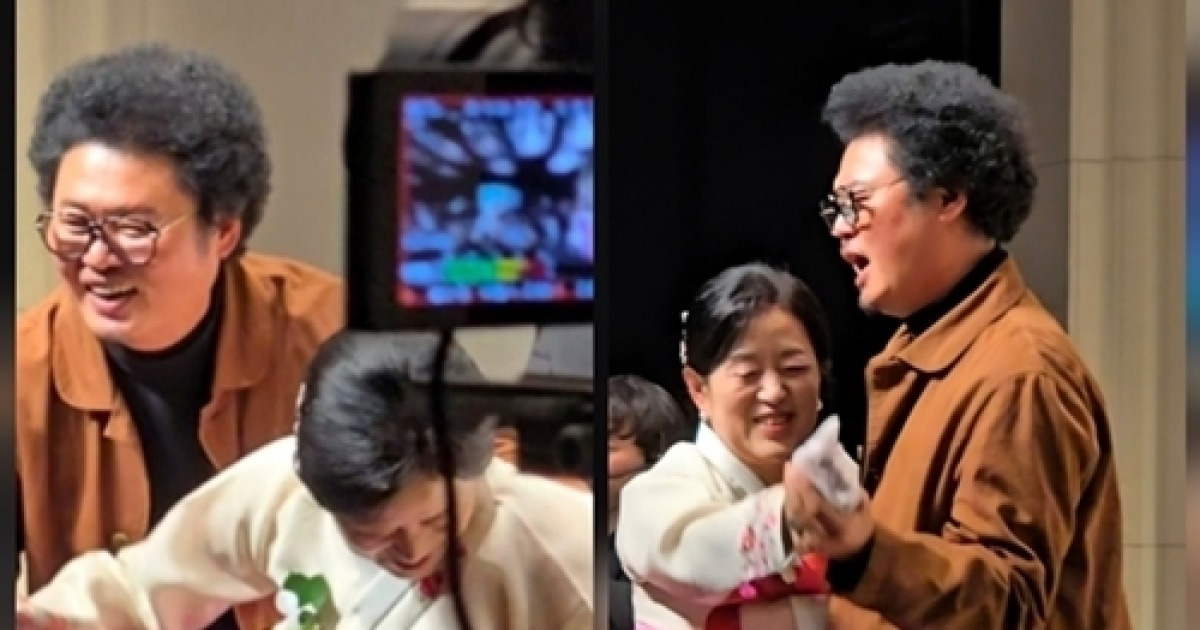 [단독] 윤정수 결혼식, 하객 난리 났다… “어머 미안해요” 홍석천·윤택 ‘물만난 하객들’