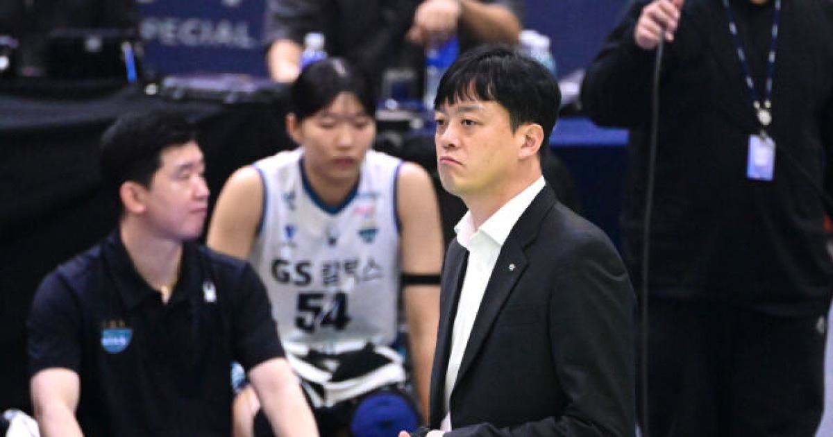 0-3 패배에 여실히 느껴진 레이나 공백, 사령탑도 깊은 한숨 빨리 와주면 좋겠는데..선수의 소극적인 대응 어쩔 수 없어 [MD수원]