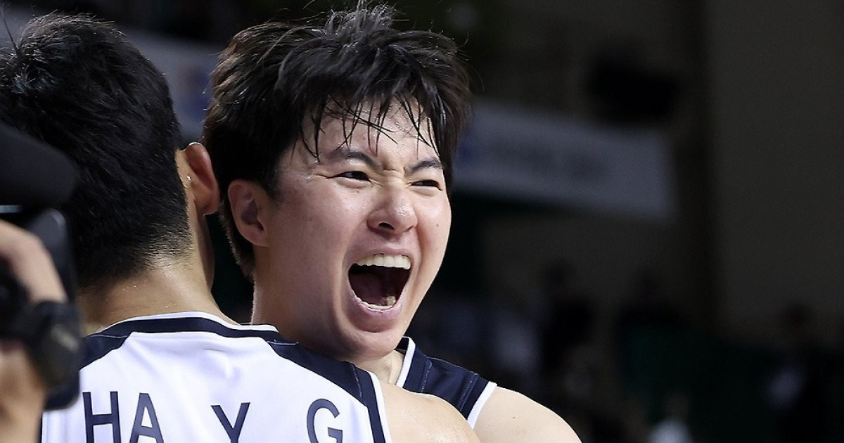 중국전 2G 53점 이현중 "우리가 1승1패면 성공? 그 기사 보고 정말 화났다" [현장인터뷰]