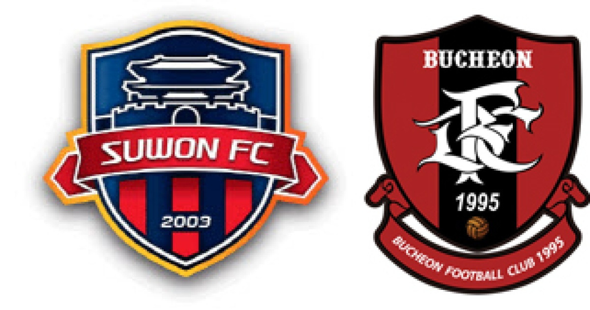 부천과 수원이 승강PO를 앞두고 훈련하는 모습