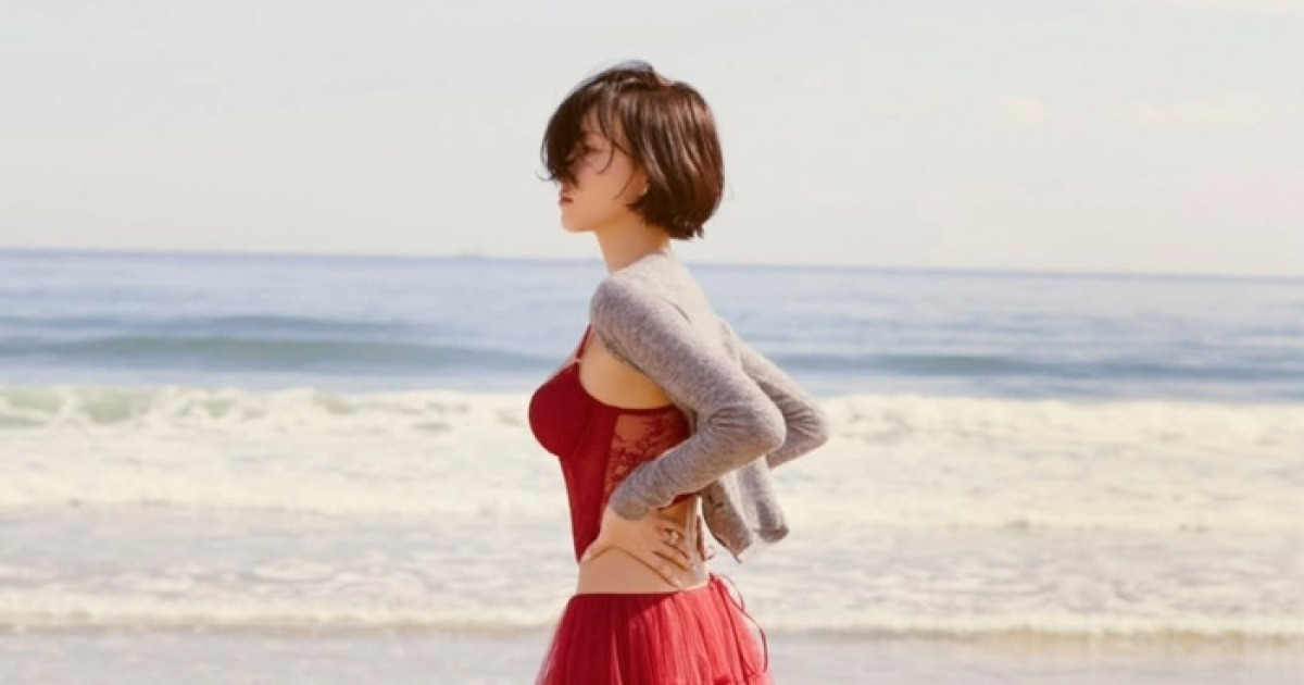 화사, 드디어 빌보드 뚫었다…‘Good Goodbye’ 글로벌 200 첫 진입