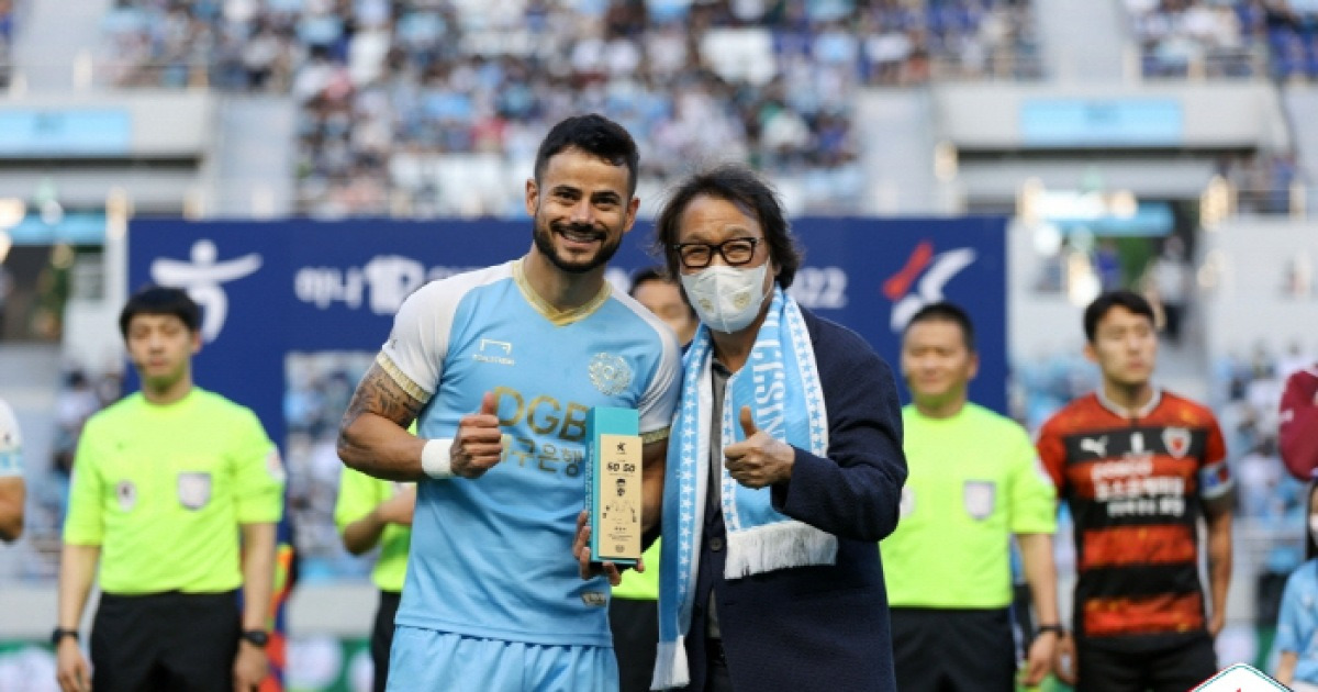 [공식입장]"계속 남아 주세요!" 대구FC 심장 세징야, '은인' 조광래 대표이사 사퇴 소식에 오열