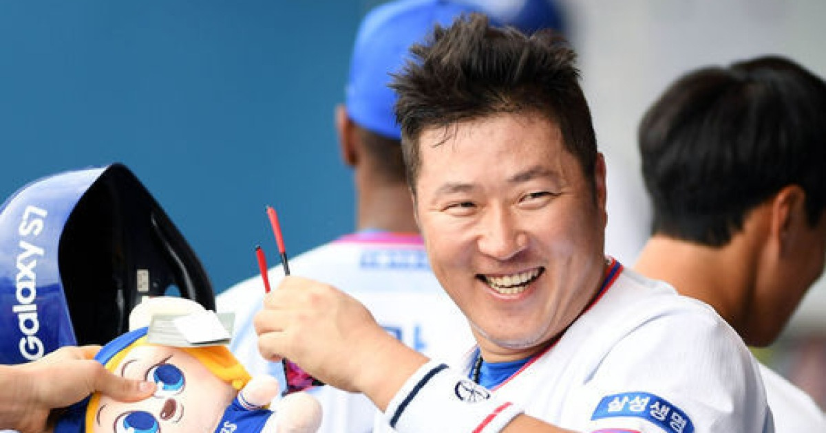 까고보니 KIA 금액이 더 많았다…1+1에 서운했나, 삼성 복귀 최형우 손편지 “KIA 팬분들에게 죄송하다”