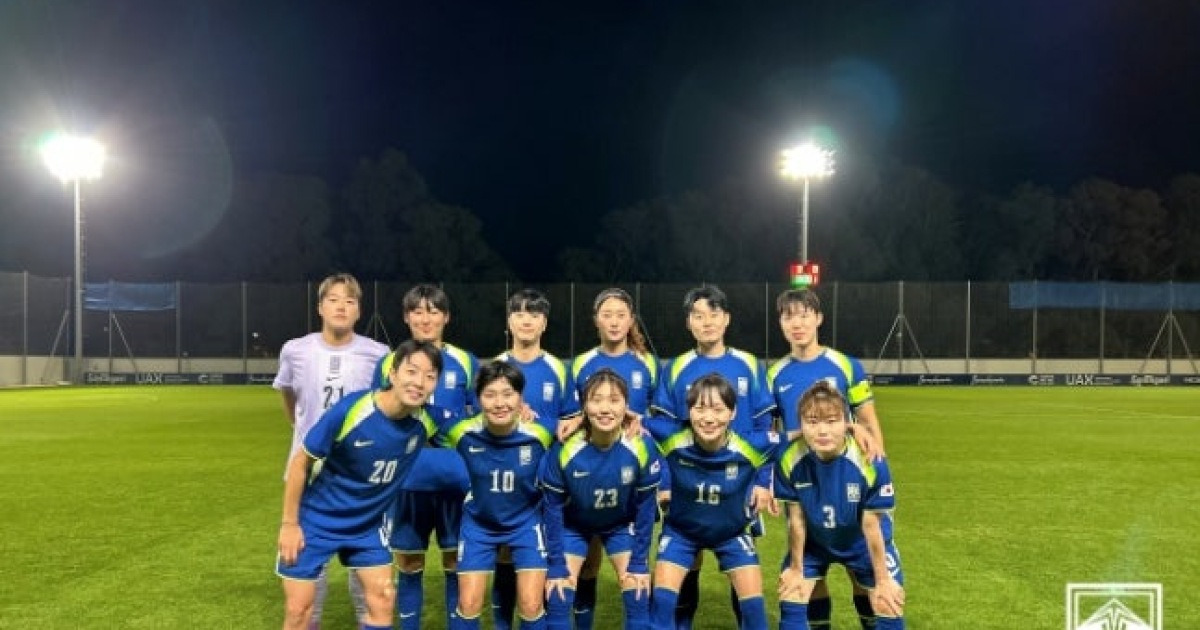 신상우호 네덜란드에 0-5 완패, 유럽 원정 1무1패로 마감