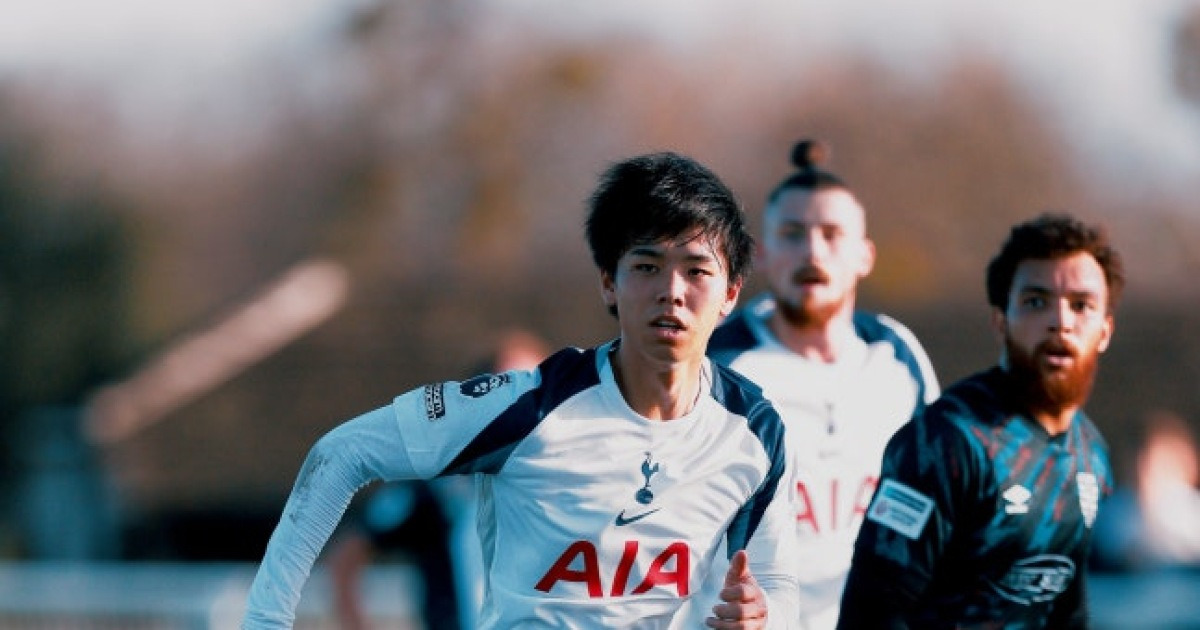 일본 축구 ‘오피셜’ 공식발표…"손흥민이 한식 사줬어요" 쏘니 미담 전한 타카이, 토트넘 데뷔 성공 → 日 "곧 PL에서도 뛸 것"
