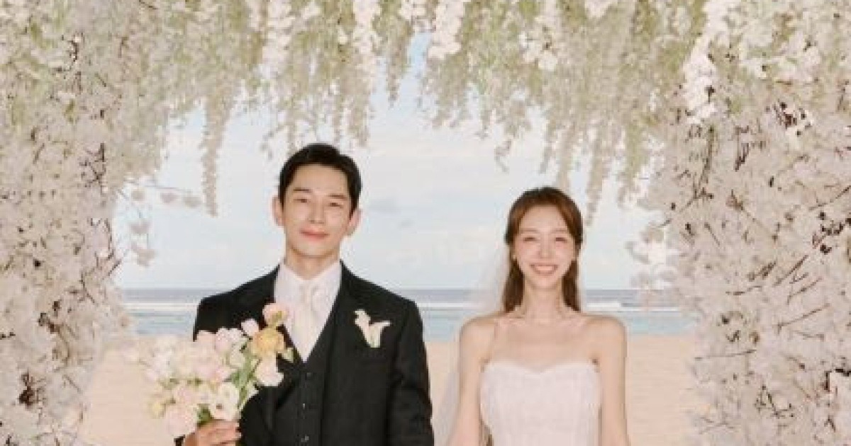 온주완♥방민아, 극비 발리 결혼식 사진 공개