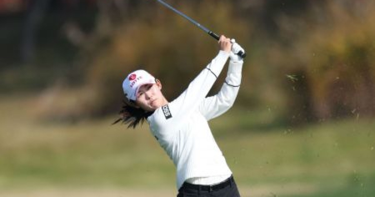 인기스타 황유민, 올해 마지막 직관 기회