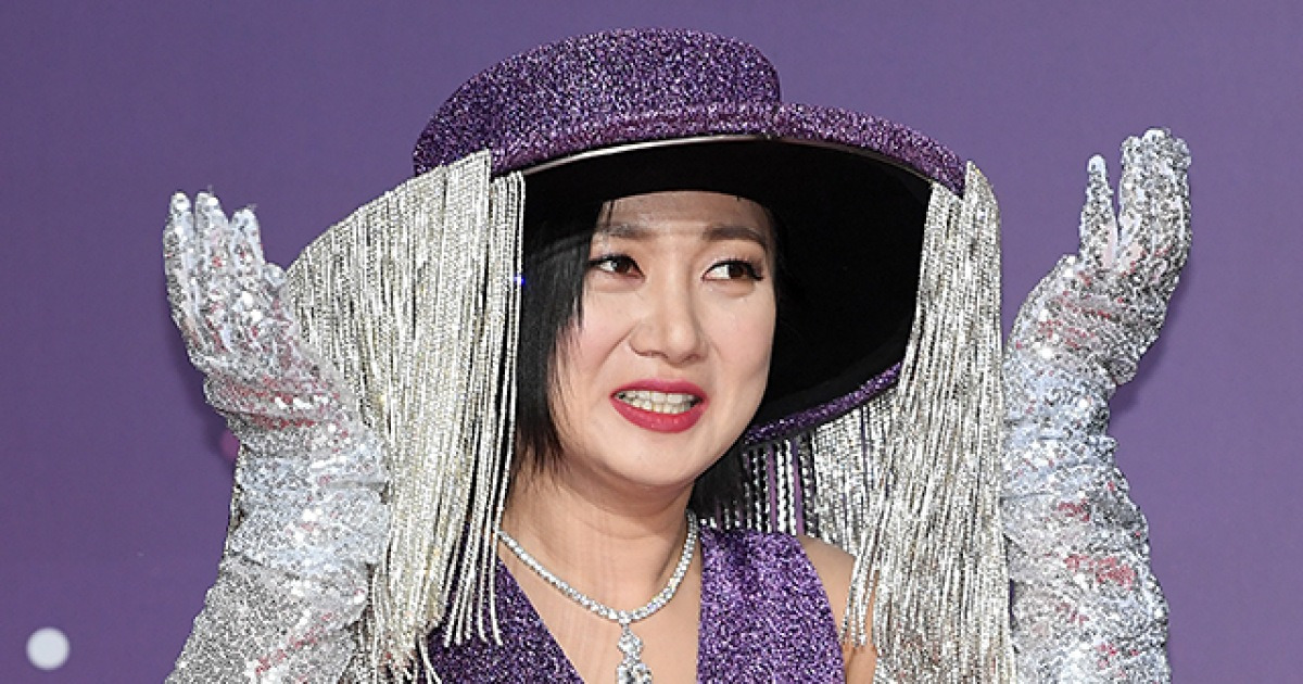 “갑질·특수상해 주장까지…” 박나래, 전 매니저 1억 소송에 침묵